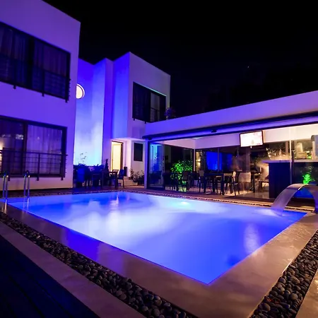 Bed & Breakfast Eng Bodrum
